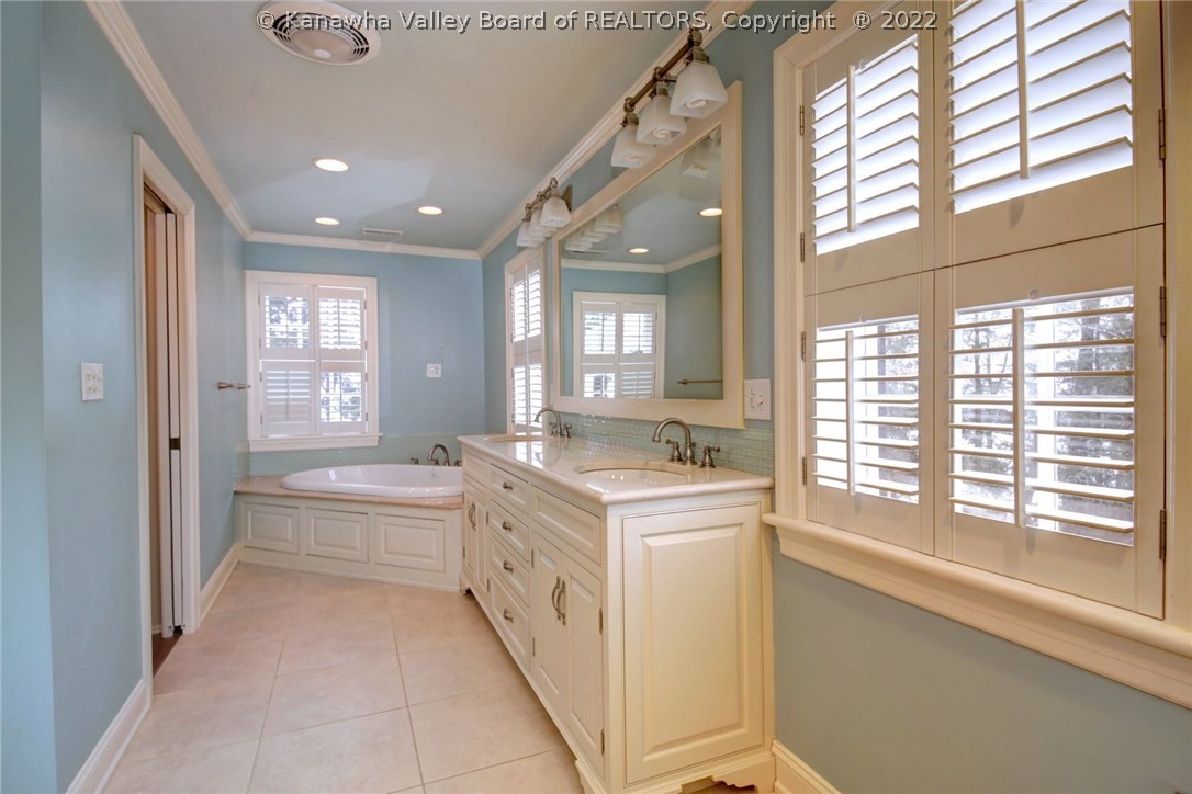 828 Chestnut Road Charleston, WV 25314 - Photo 24 of 30 Gallery Image 24