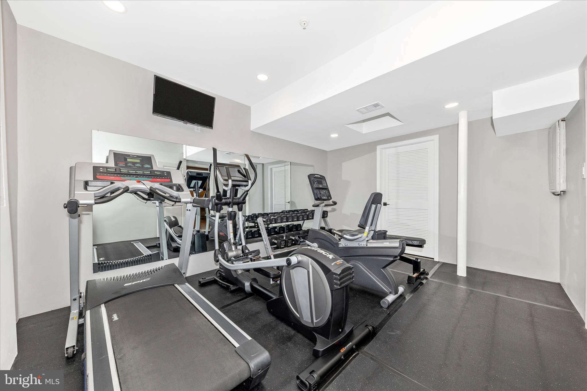 5704 Scott Ridge Place Frederick, MD 21704 - Photo 46 of 103 043A5613