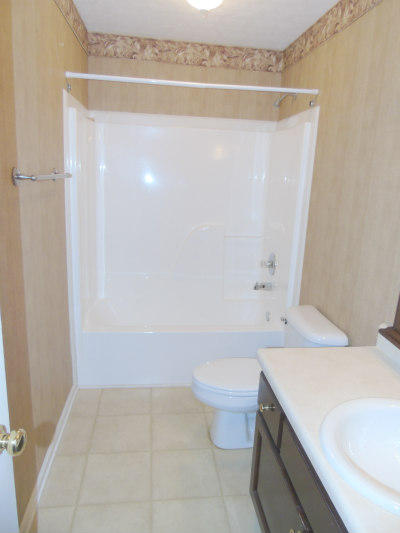 6364 Rim Crest Lane Harrison, TN 37341 - Photo 15 of 23 Hall bathroom upstairs