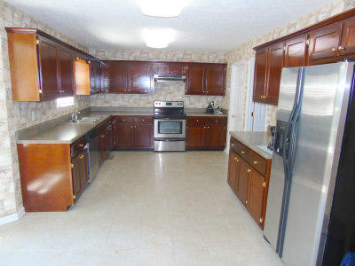 6364 Rim Crest Lane Harrison, TN 37341 - Photo 6 of 23 Spacious kitchen!
