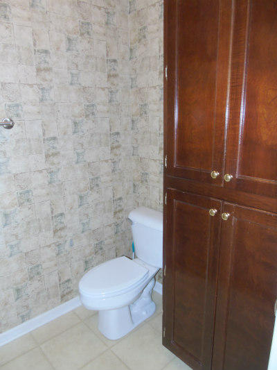 6364 Rim Crest Lane Harrison, TN 37341 - Photo 10 of 23 Powder room