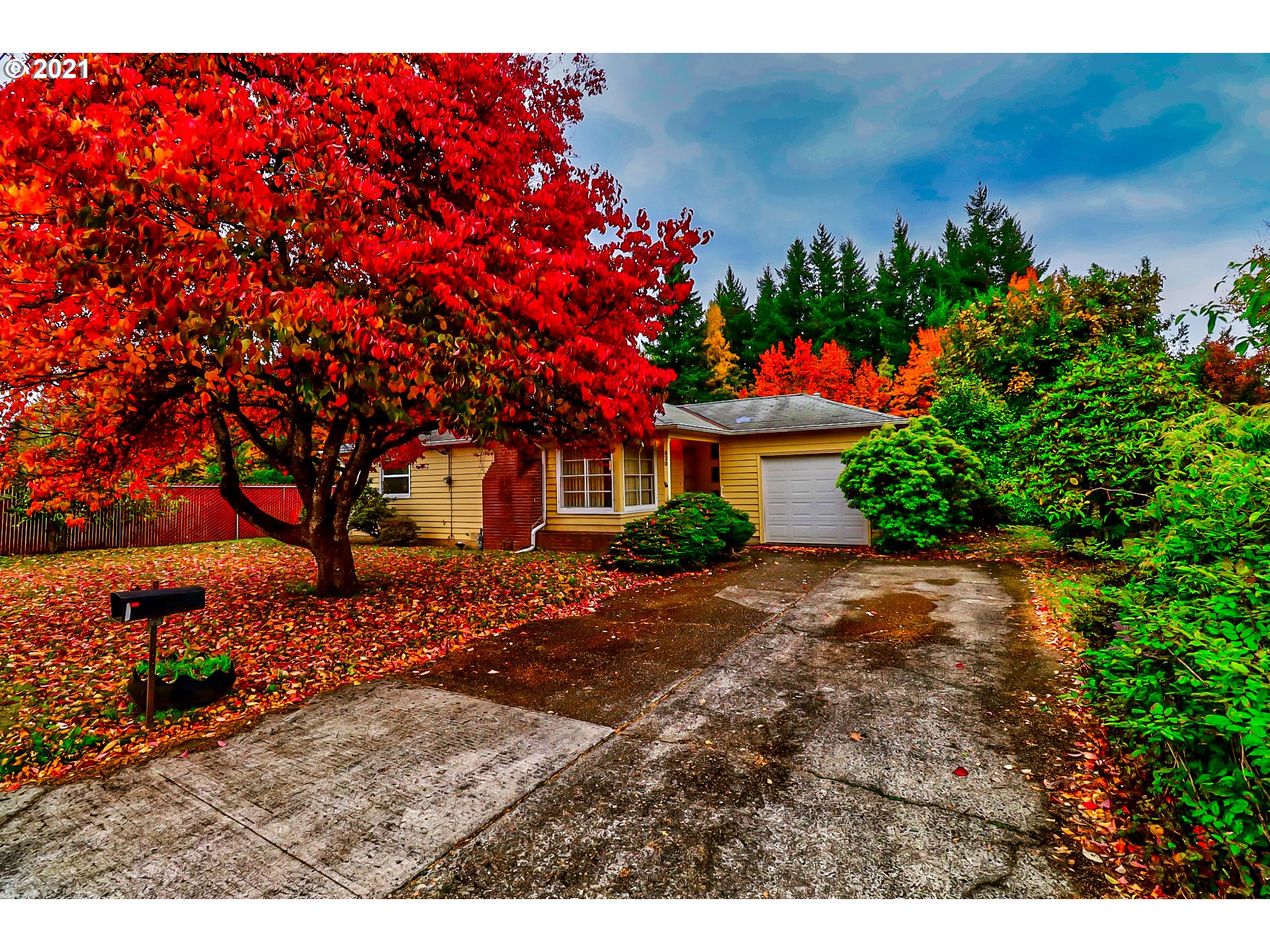 820 Southeast 7th Street Gresham, OR 97080 - Photo 3 of 31