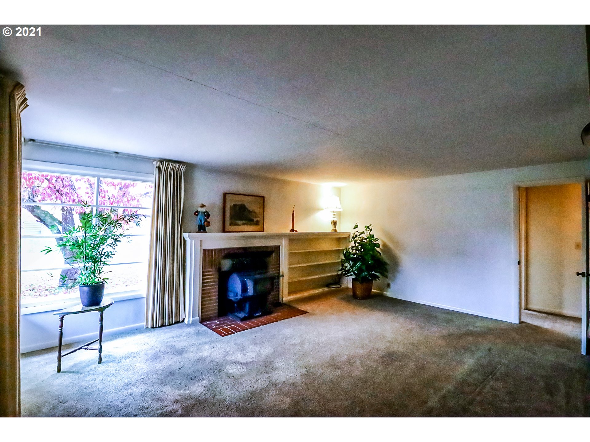 820 Southeast 7th Street Gresham, OR 97080 - Photo 7 of 31