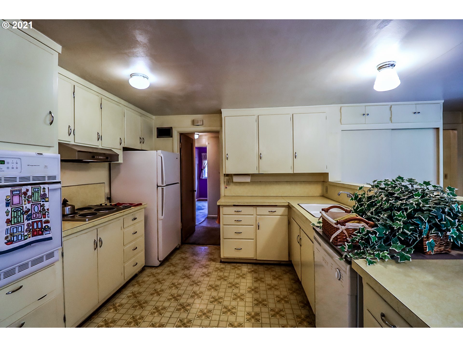 820 Southeast 7th Street Gresham, OR 97080 - Photo 10 of 31