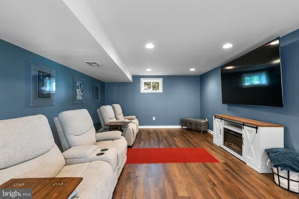 $965,000 | 23504 Rolling Fork Way, Gaithersburg, MD 20882