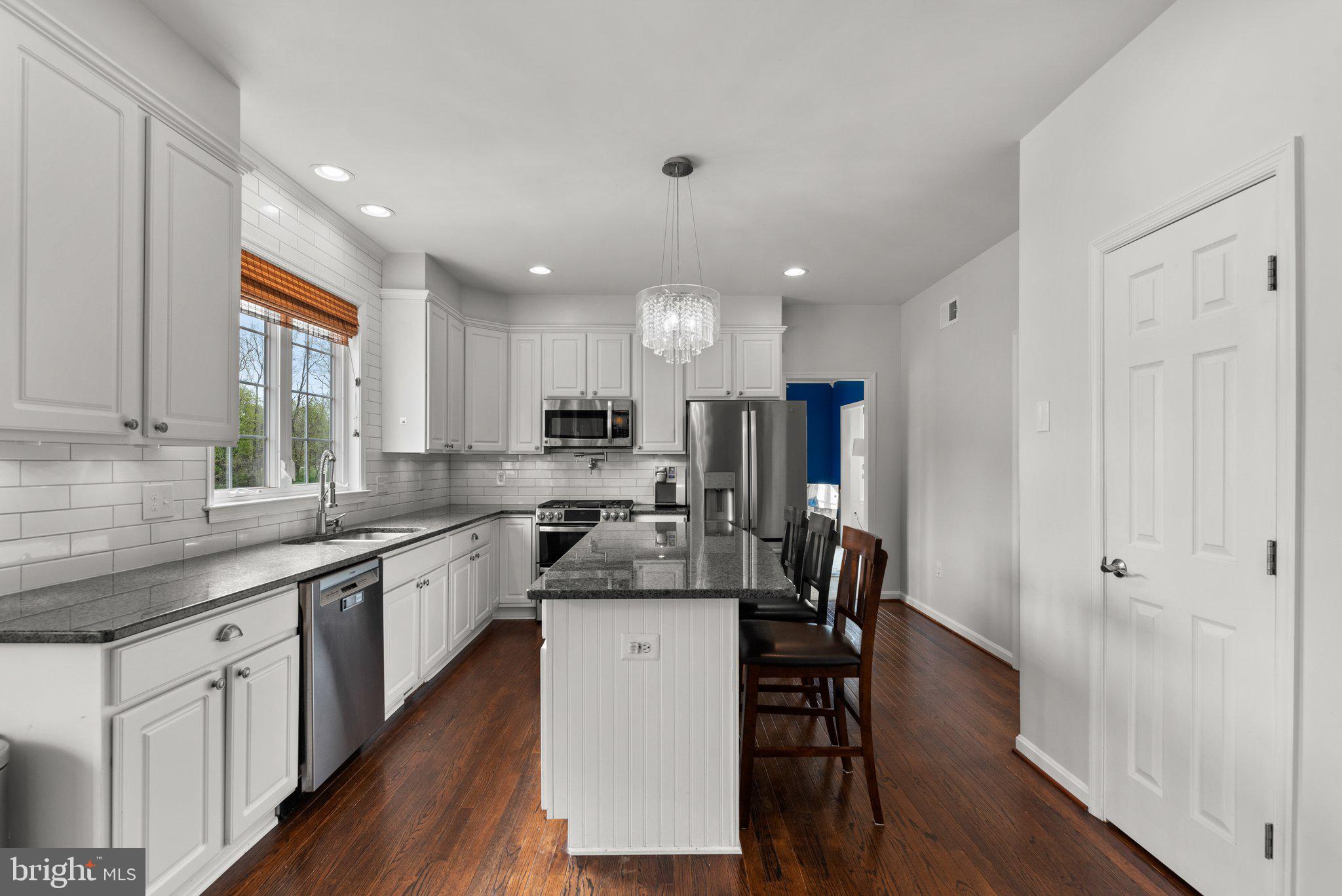 23504 Rolling Fork Way Gaithersburg, MD 20882 - Photo 10 of 45