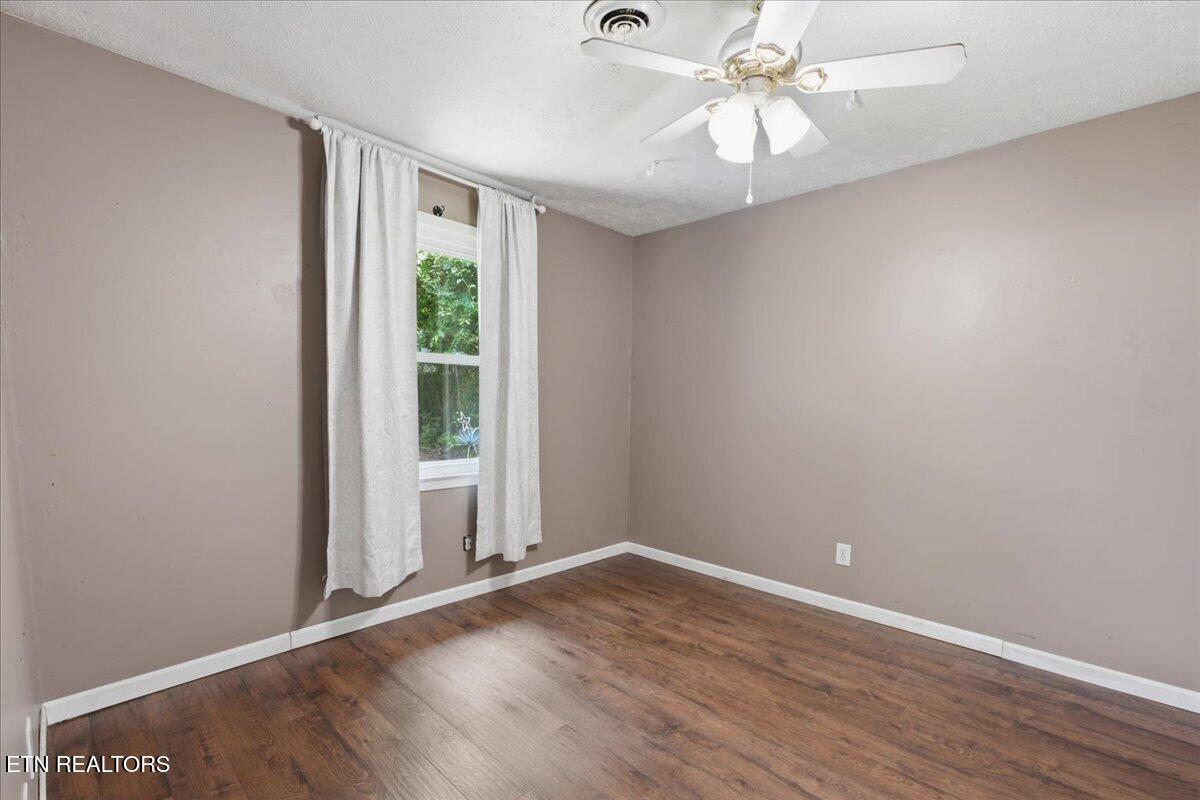 2319 Woods-Smith Road Knoxville, TN 37921 - Photo 17 of 39 17-Bedroom 2