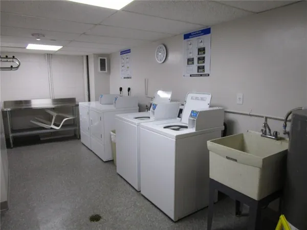 $2,000 | 405 North Ocean Boulevard, Unit 1225, Pompano Beach, FL 33062