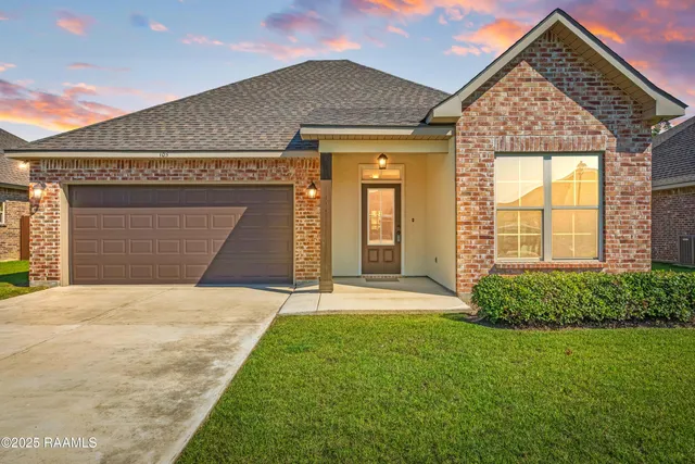 $272,500 | 105 Spider Lily Lane, Lafayette, LA 70508