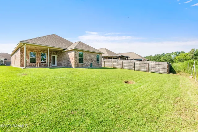 $272,500 | 105 Spider Lily Lane, Lafayette, LA 70508