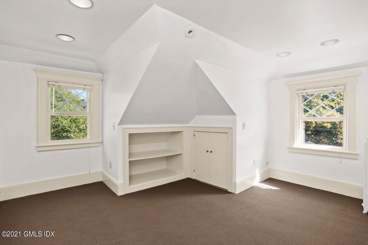 27 Sachem Road Greenwich, CT 06830 - Photo 26 of 50 an empty room with windows