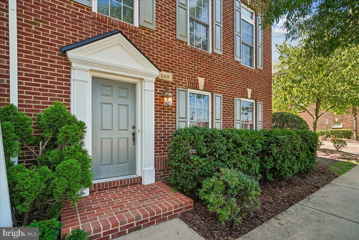 848 West Glebe Road Alexandria, VA 22305 - Photo 38 of 43 Welcome home