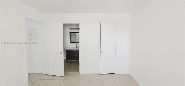 $209,000 | 3430 Pinewalk Drive North, Unit 618, Margate, FL 33063