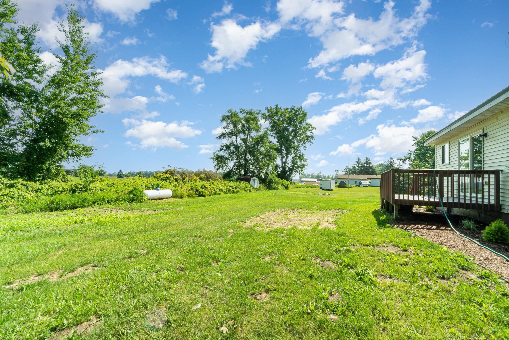 10955 East Coleman Road Coleman, MI 48618 - Photo 27 of 29 1913019-28.JPG