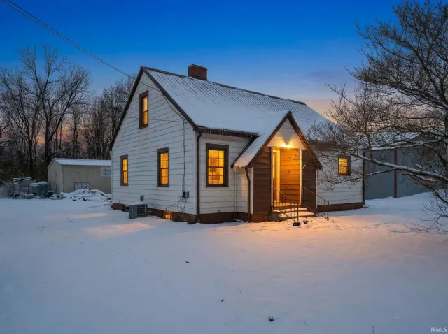 $115,000 | 407 East Jackson Street, Brazil, IN 47834
