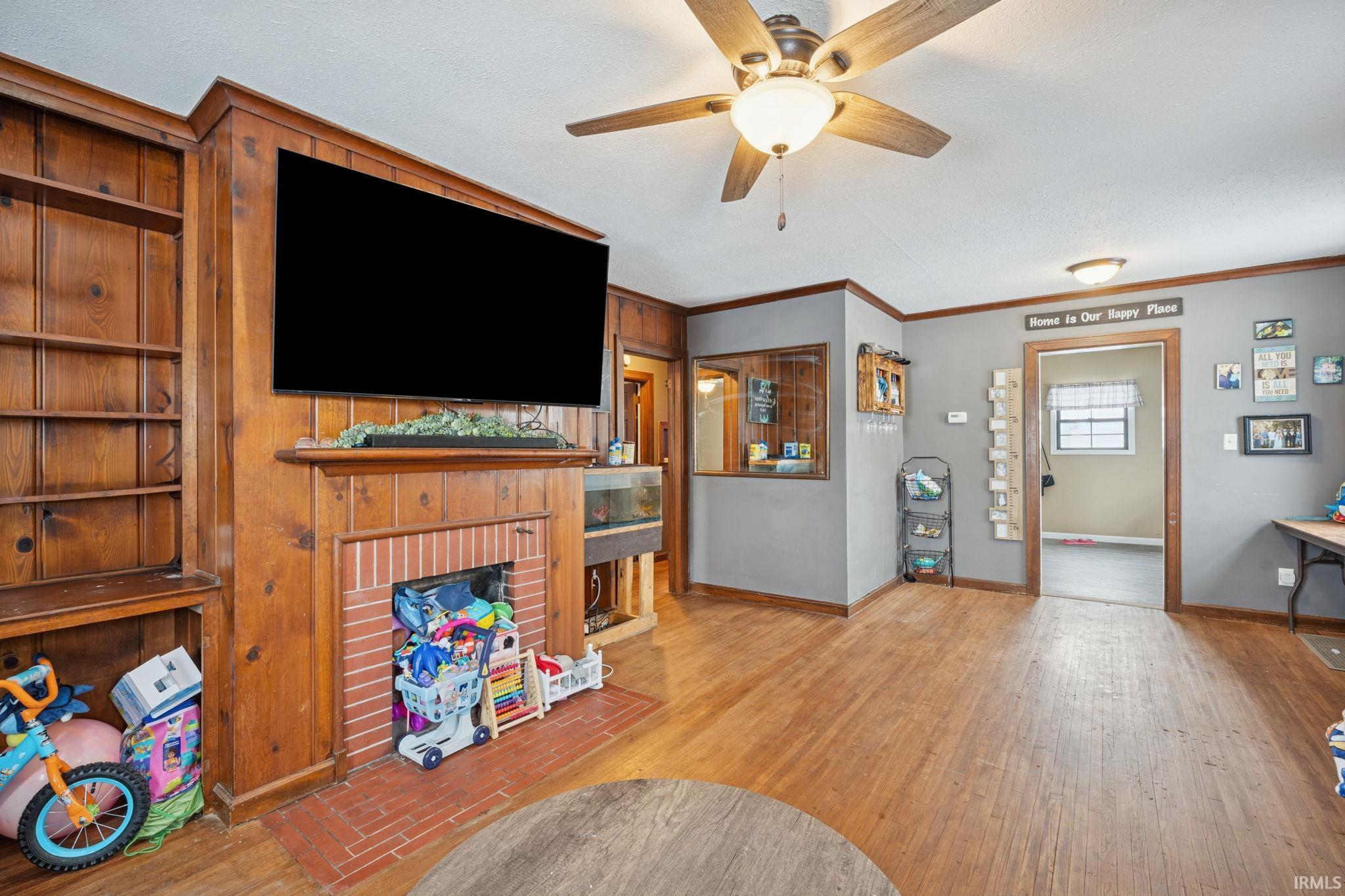 407 East Jackson Street Brazil, IN 47834 - Photo 5 of 35