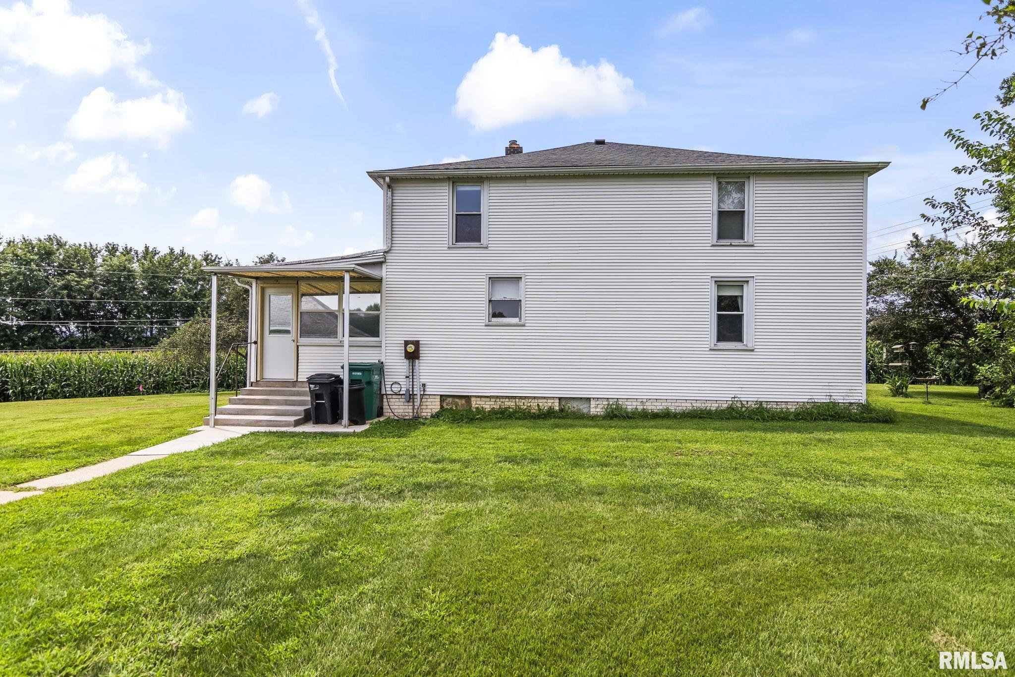 3282 Pet Cemetery Road Springfield, IL 62707 - Photo 2 of 43 Gallery Image 2
