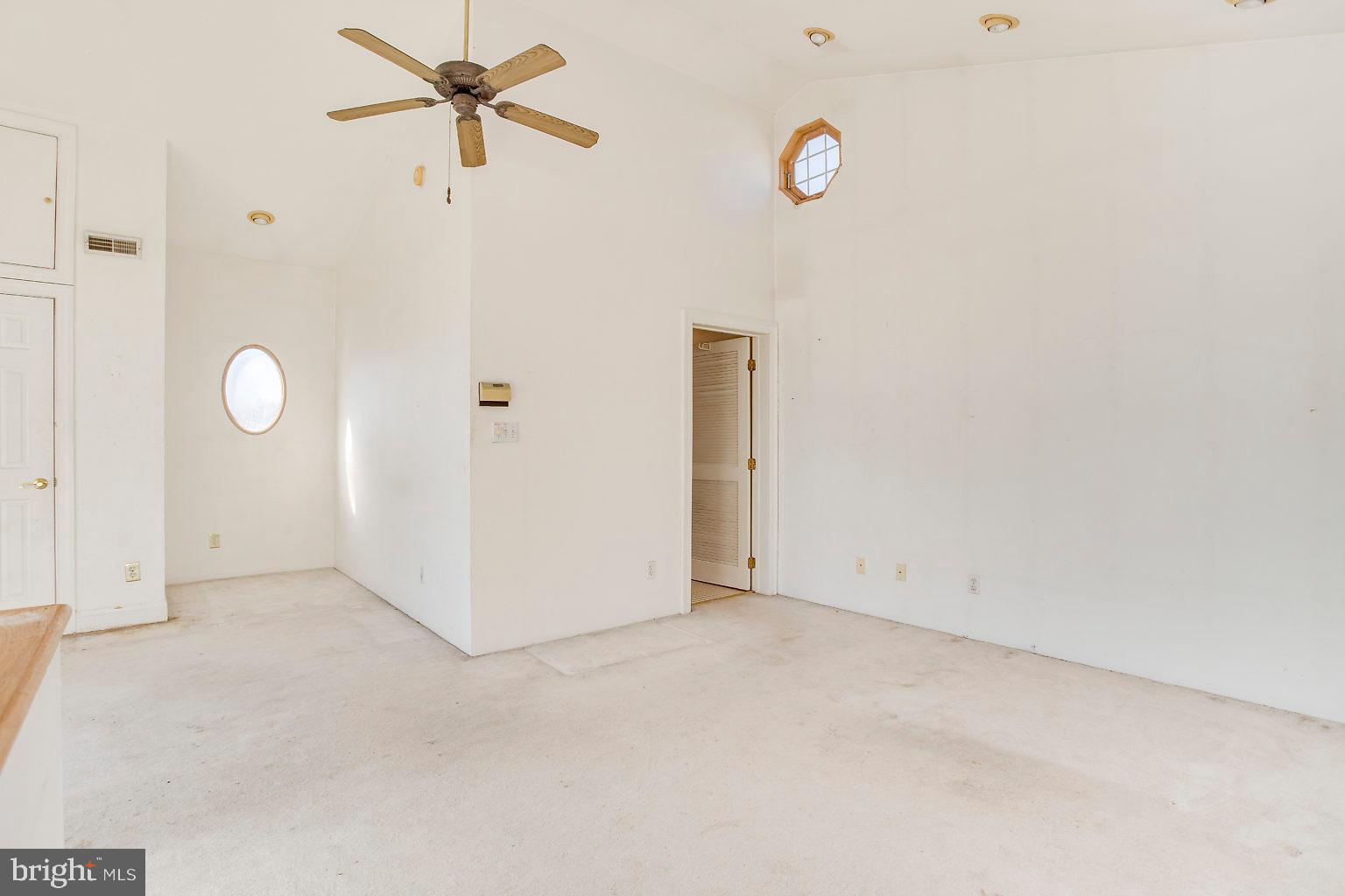 7232 River Drive Road Baltimore, MD 21219 - Photo 32 of 41