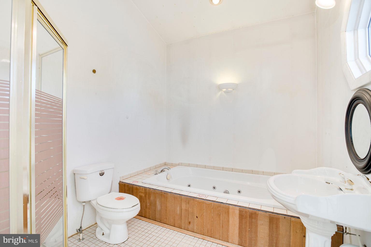 7232 River Drive Road Baltimore, MD 21219 - Photo 36 of 41