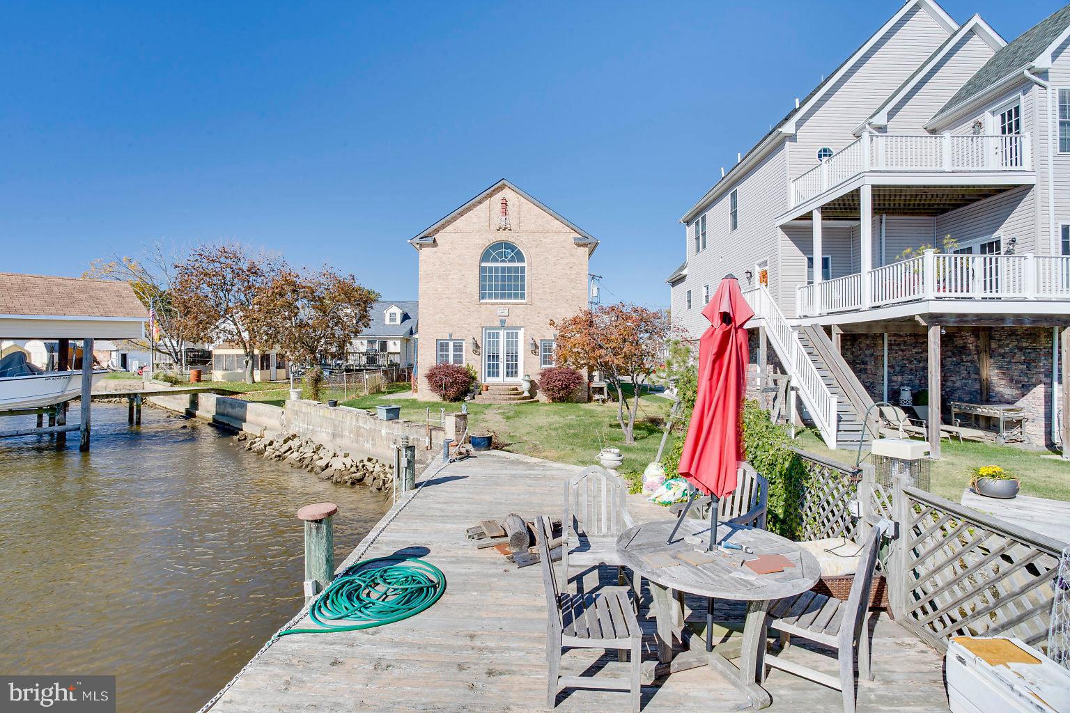 7232 River Drive Road Baltimore, MD 21219 - Photo 6 of 41