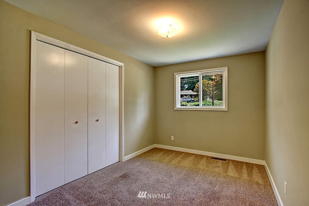 7431 181st Place Southwest Edmonds, WA 98026 - Photo 15 of 18 Gallery Image 15