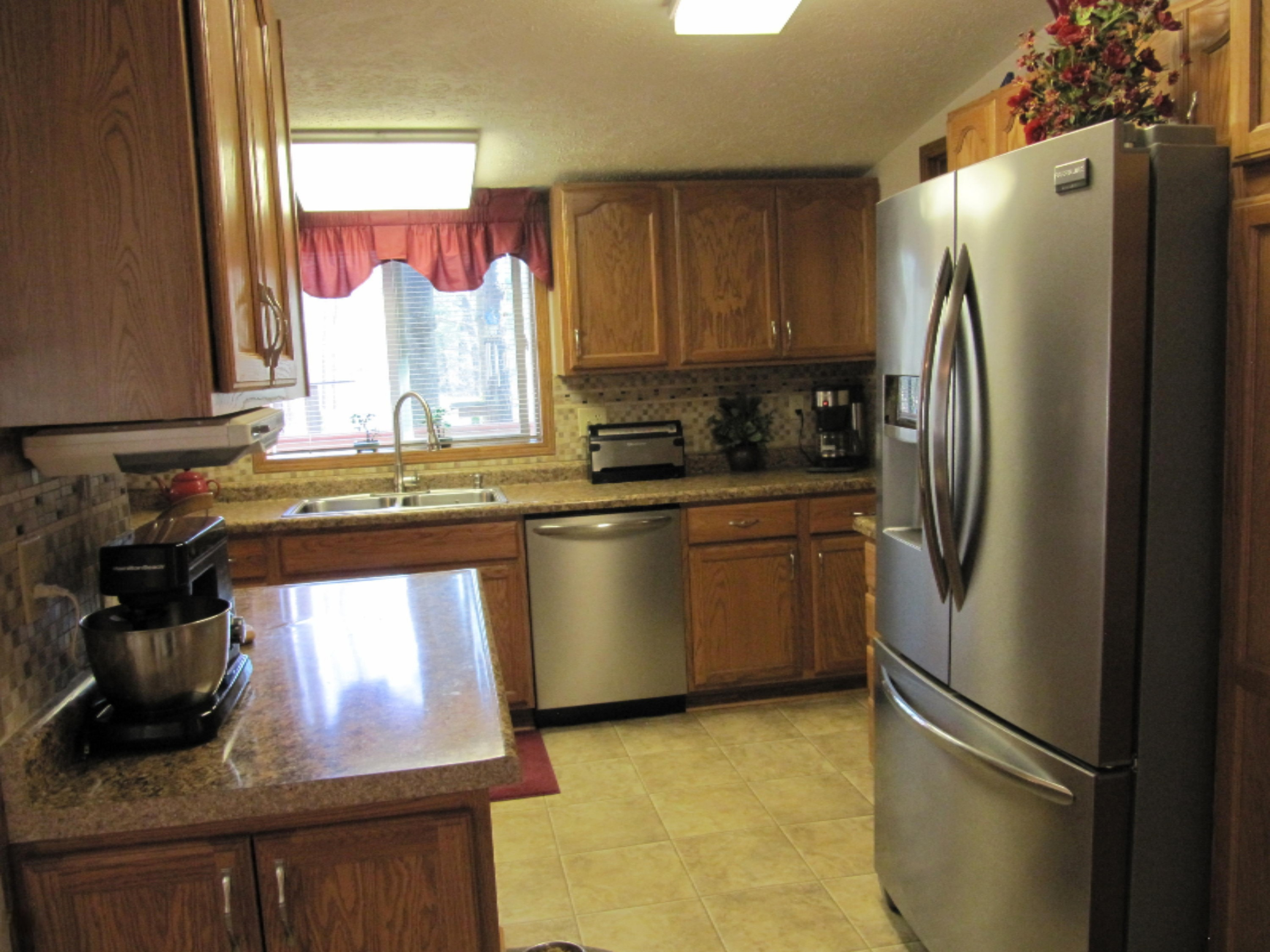 2417 Johnson Road Gowen, MI 49326 - Photo 4 of 16 kitchen3