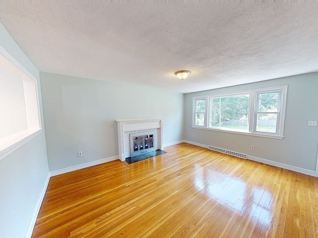 8 Tyson Road Franklin, MA 02038 - Photo 2 of 16 Gallery Image 2