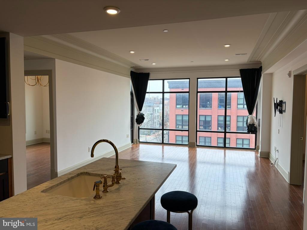 1301 H Street Northeast, Unit PH7 Washington, DC 20002 - Photo 4 of 19