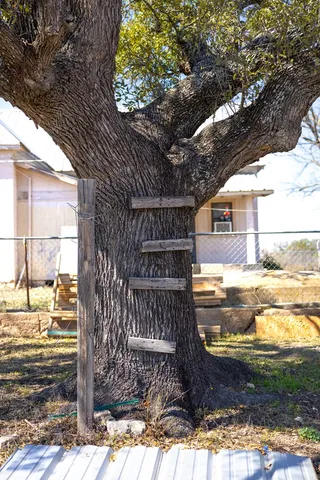 a view of a lake with houses