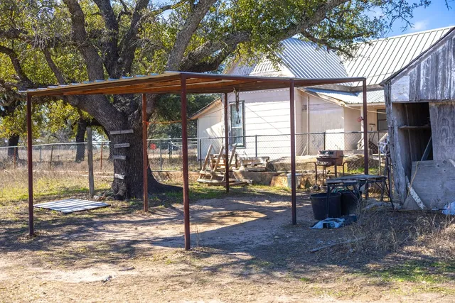 $725,000 | 6623 Starks Road, Mason, TX 76856