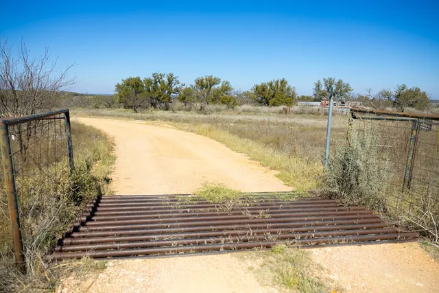 $725,000 | 6623 Starks Road, Mason, TX 76856