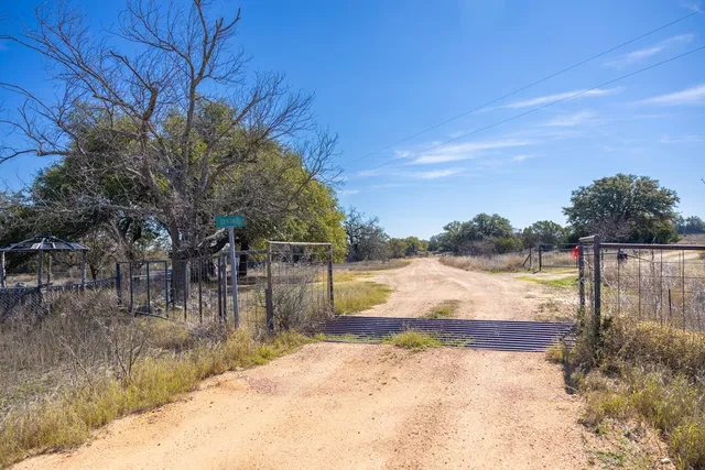$725,000 | 6623 Starks Road, Mason, TX 76856