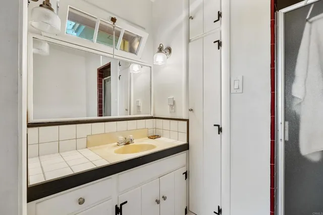 $1,475,000 | 301 South Horne Street, Oceanside, CA 92054