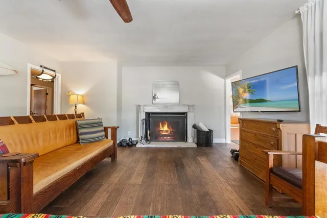 $1,475,000 | 301 South Horne Street, Oceanside, CA 92054