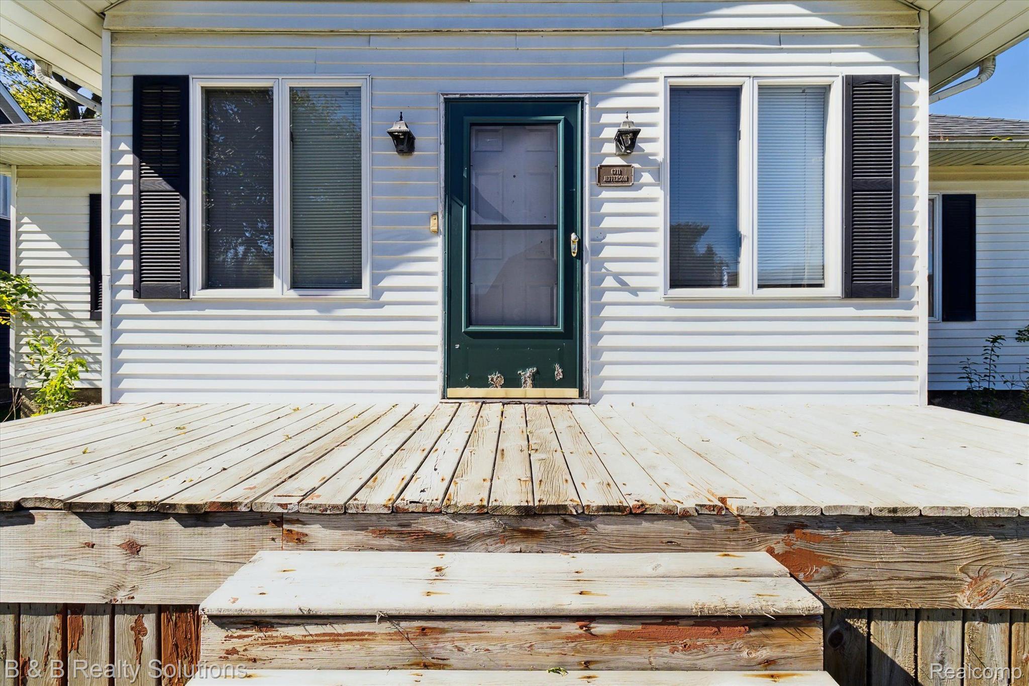 6711 Jefferson Road North Branch, MI 48461 - Photo 4 of 45 Gallery Image 4