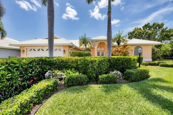 $5,500 | 6392 Woodbirch Place, Sarasota, FL 34233