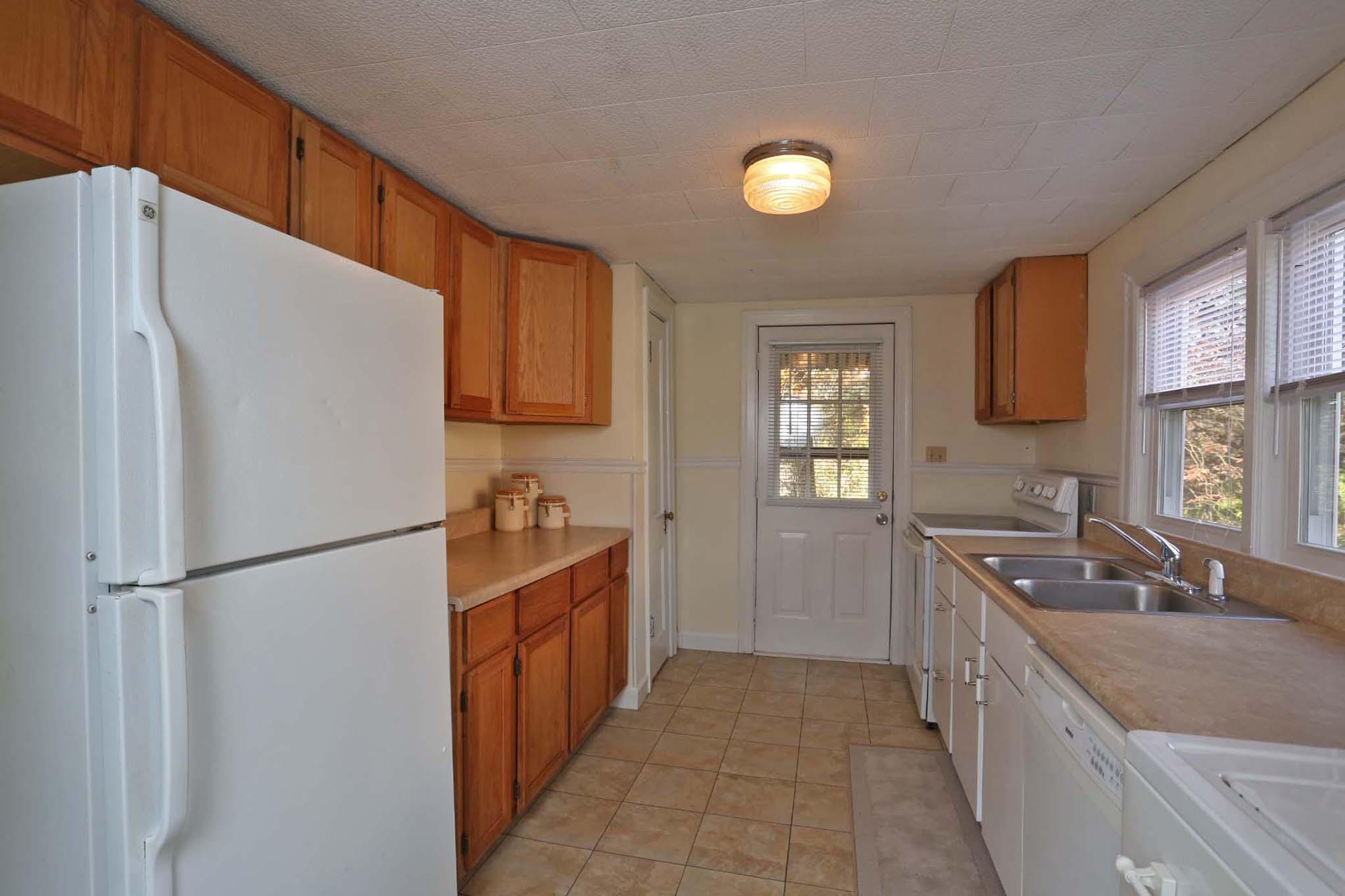 6628 Wendover Road Roanoke, VA 24019 - Photo 8 of 39 wendover_1005