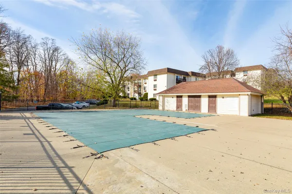 $350,000 | 10 Skyline Drive, Unit 10, Fishkill, NY 12524