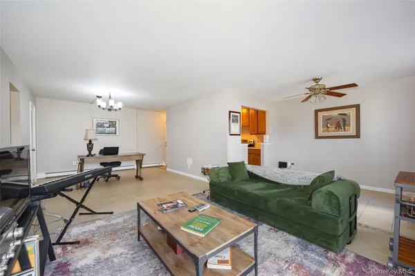 $350,000 | 10 Skyline Drive, Unit 10, Fishkill, NY 12524
