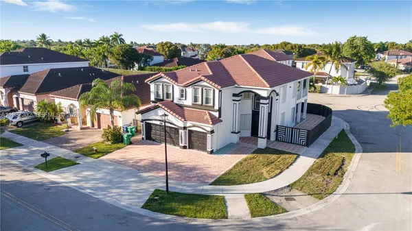 $990,000 | 15051 Southwest 18th Terrace, Miami, FL 33185