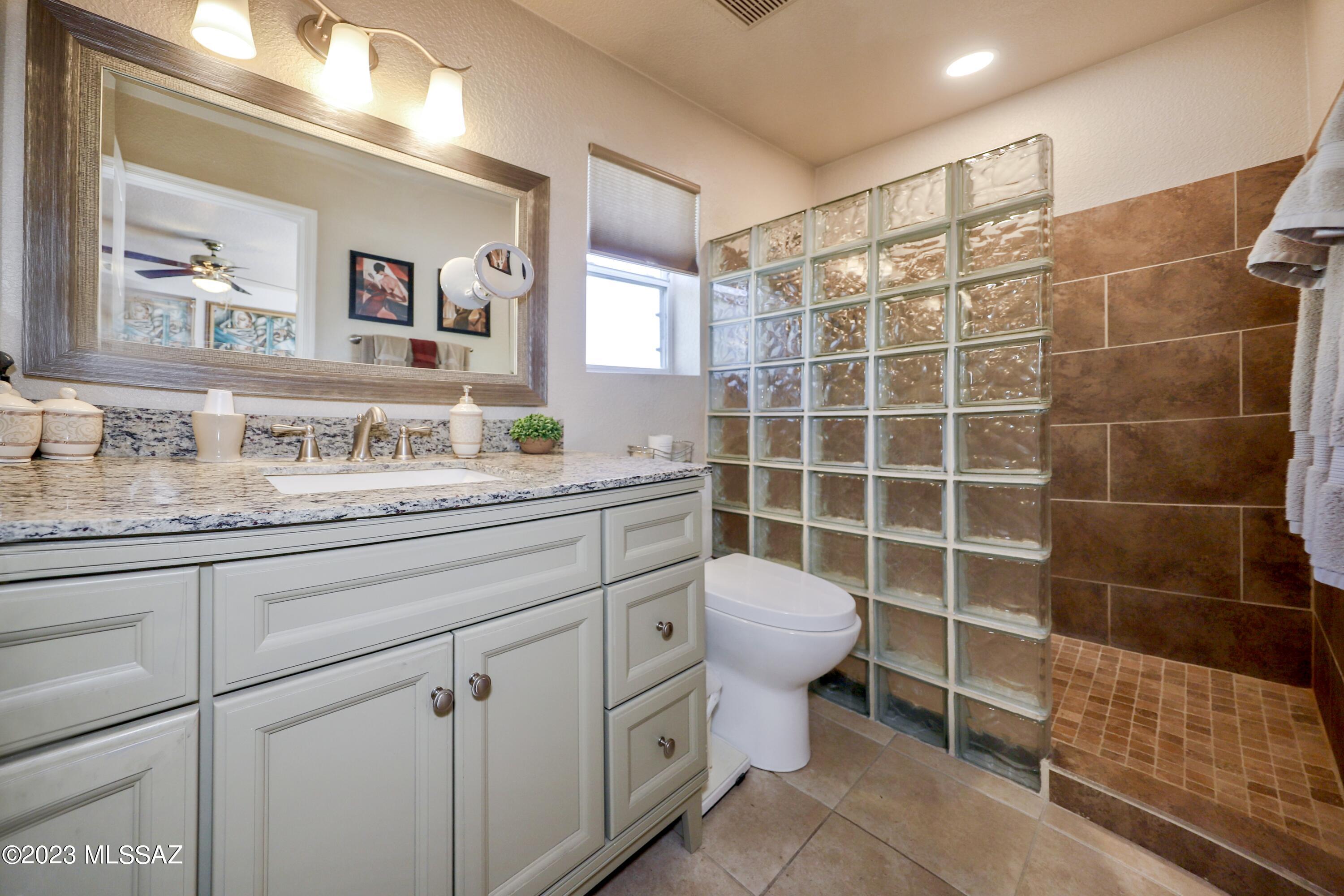 773 South Saguaro Ridge Place Tucson, AZ 85745 - Photo 12 of 24