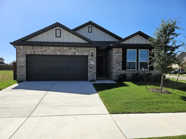 $2,395 | 600 Hickory Bend Trail, Georgetown, TX 78628