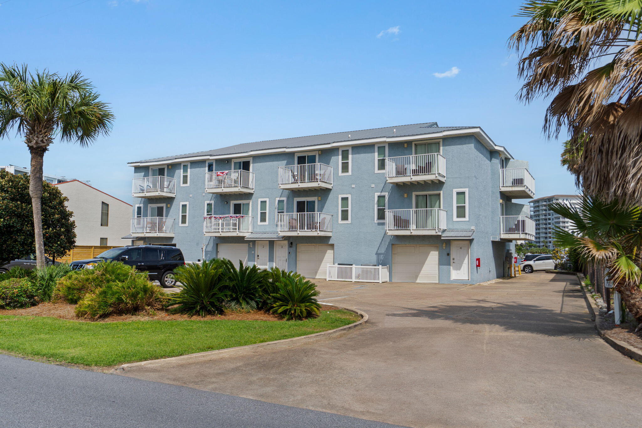 22 Moreno Point Road, Unit 15 Destin, FL 32541 - Photo 33 of 46 1-web-or-mls-FinalExterior-1
