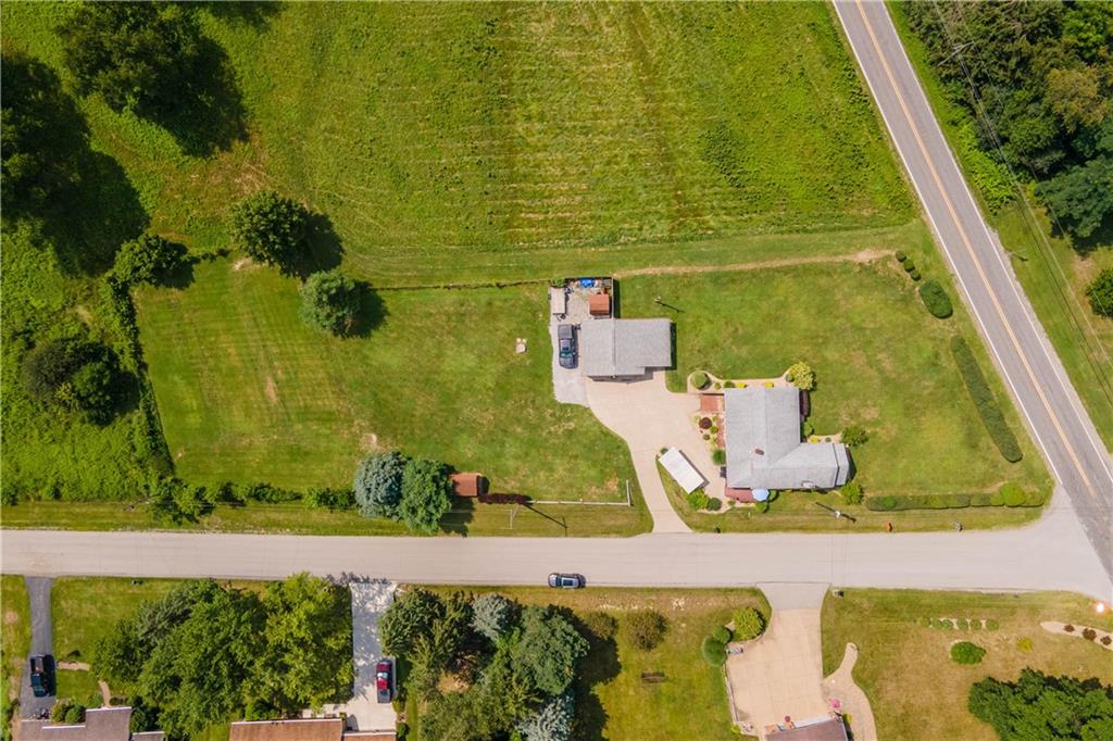 237 Park Road Beaver Falls, PA 15010 - Photo 6 of 24
