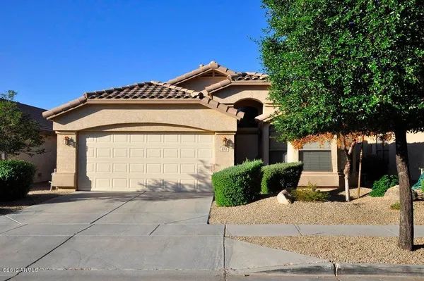 $2,700 | 3713 East Monona Drive, Phoenix, AZ 85050