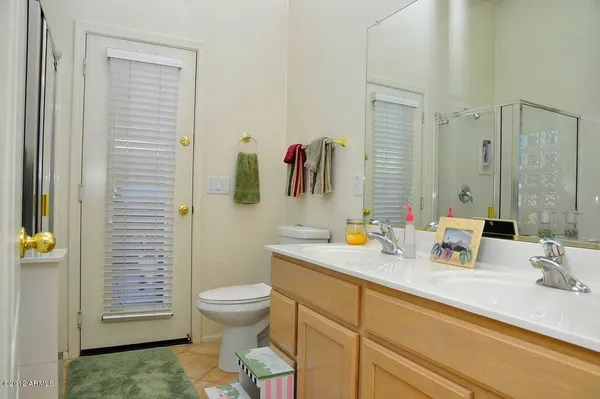 $2,700 | 3713 East Monona Drive, Phoenix, AZ 85050