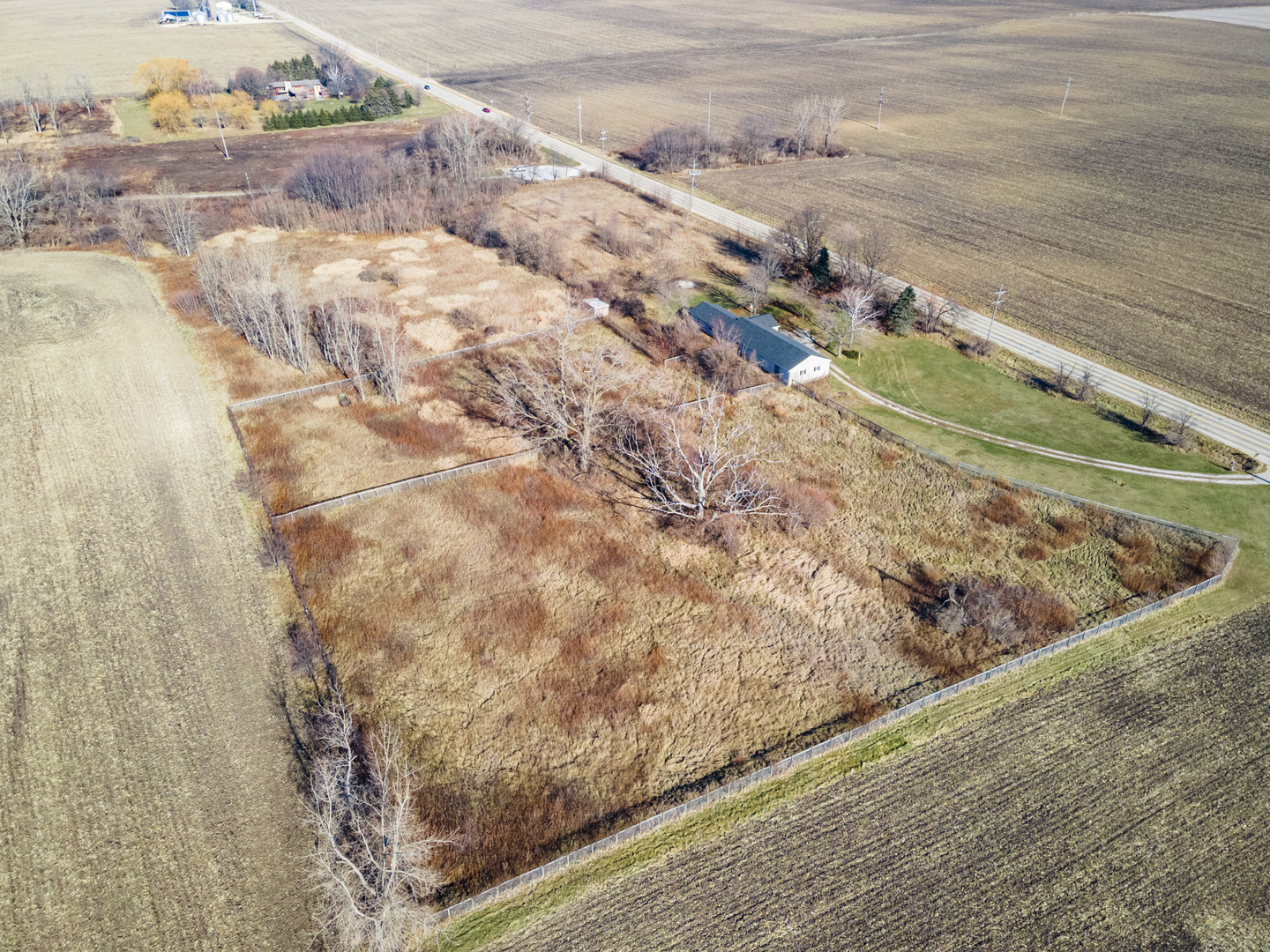 25731 Glidden Road Clare, IL 60111 - Photo 6 of 24