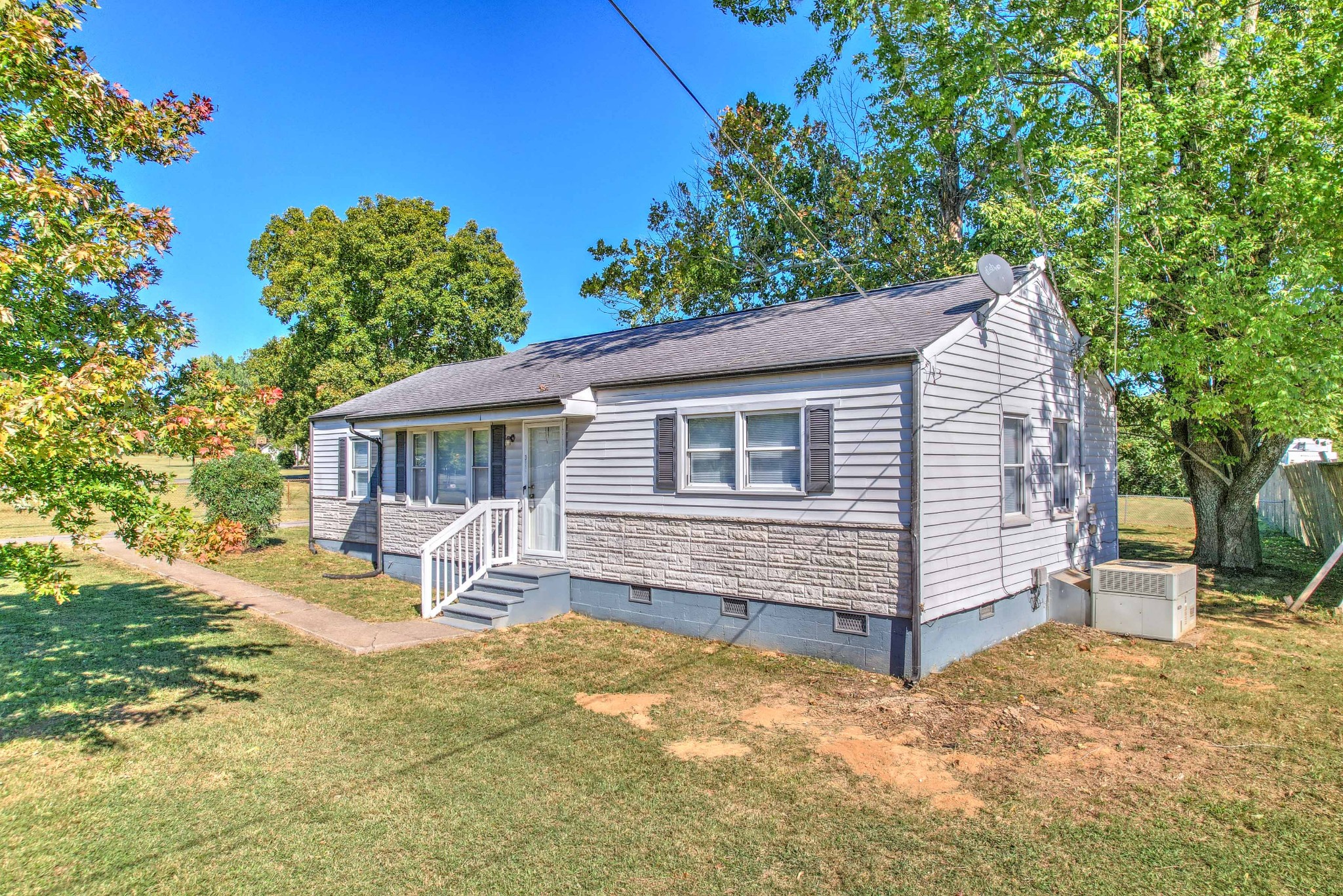 3897 Hunters Point Pike Lebanon, TN 37087 - Photo 4 of 44 Gallery Image 4
