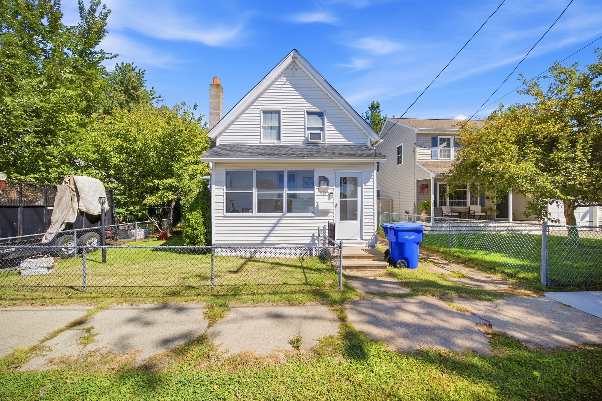 333 Nottingham Street Springfield, MA 01104 - Photo 1 of 16 Gallery Image 1