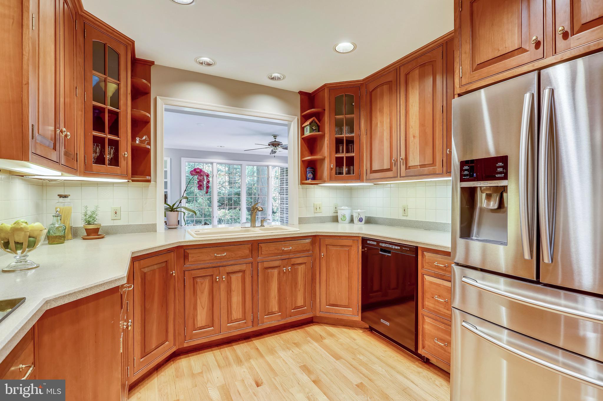 6308 Alcott Road Bethesda, MD 20817 - Photo 6 of 34 Kitchen w/opening to great room, custom cabinets